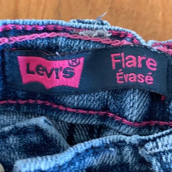 Levi’s Flare Jeans Toddler Belted Sequins Stars Sz 24M Rocker Boho Y2K - Picture 3 of 5